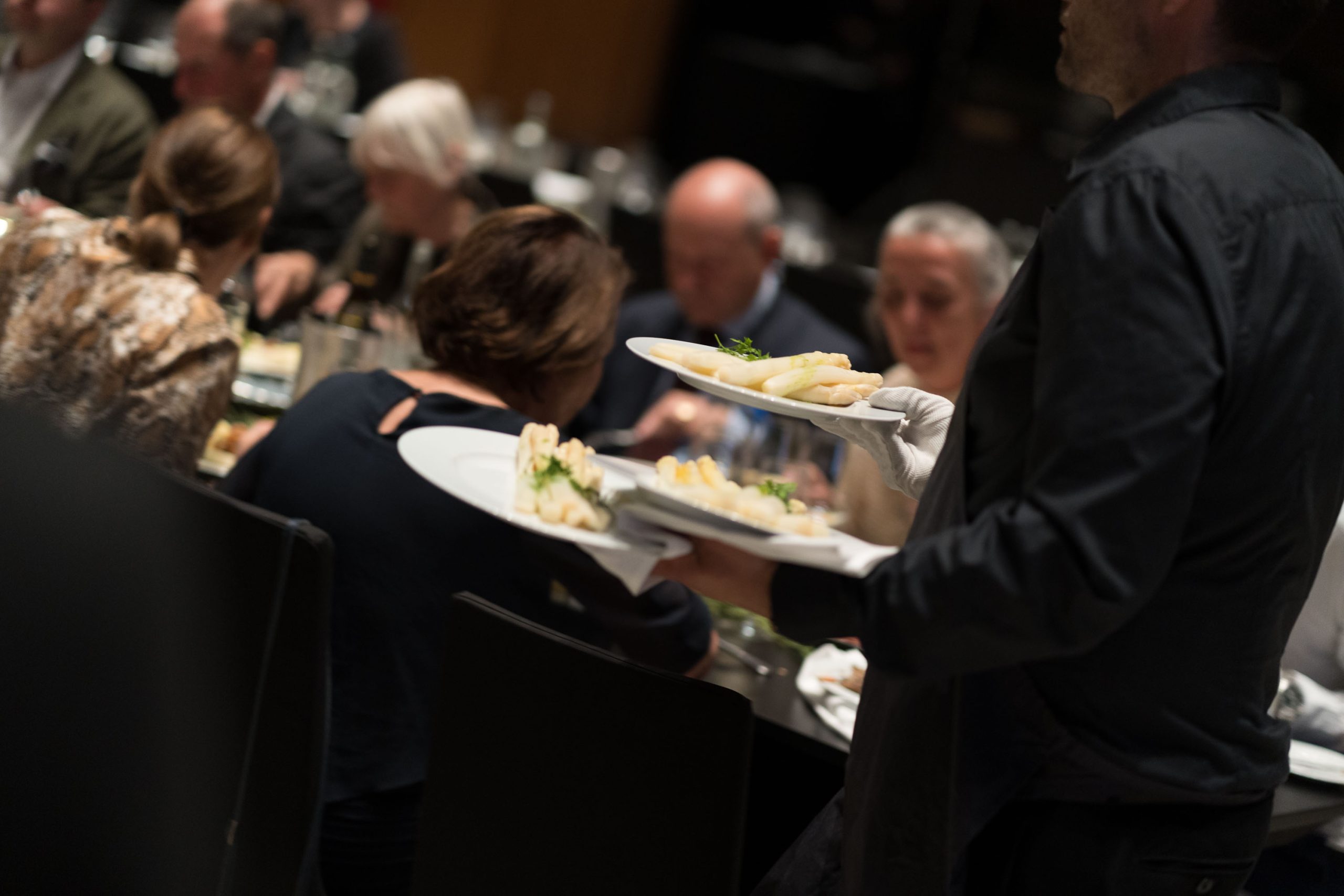 Catering Hoflieferanten Berlin Spargel Gala Dinner Service