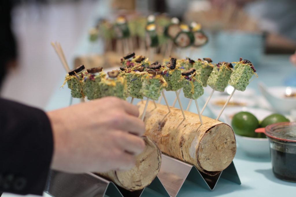 Hoflieferanten Berlin Catering ISO -Fingerfood Buffet Station