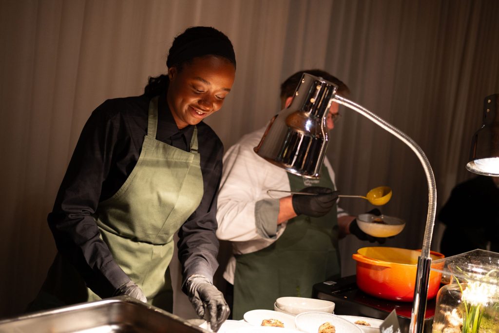 Hoflieferanten Berlin Catering Erfolgreiche Projektleitung Buffet Station