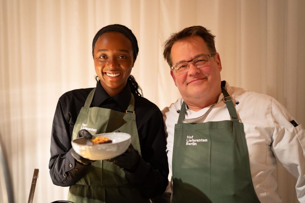 Hoflieferanten Berlin Catering Is(s)t Koch mit Küchenhilfe